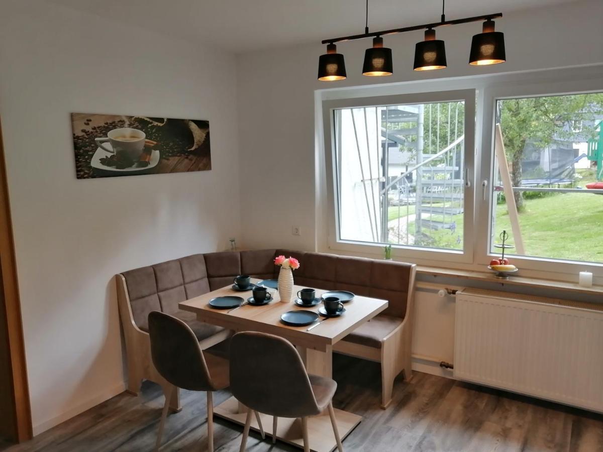 Apartment Am Felsen Zueschen وينتربرغ المظهر الخارجي الصورة